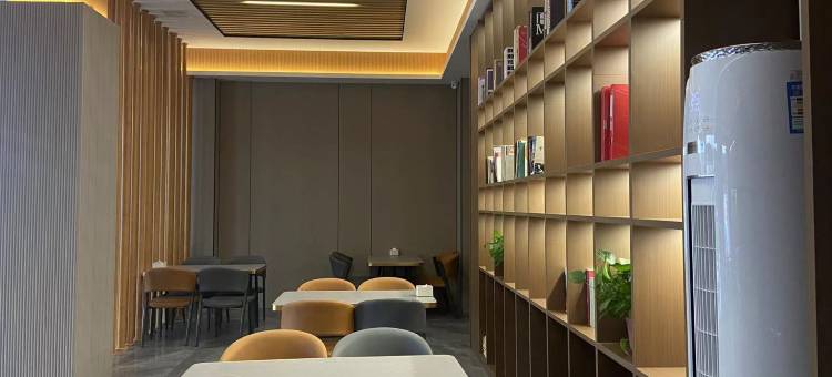 如家睿柏·云酒店(临猗南风百货店)图片