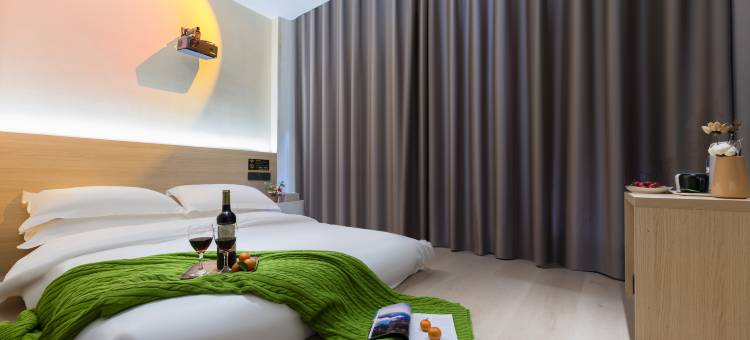 半角影院酒店(常州武进高铁站南夏墅地铁站店)图片