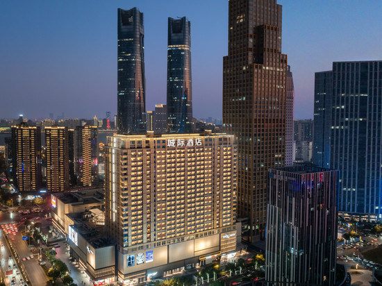 南昌红谷滩万达广场城际酒店