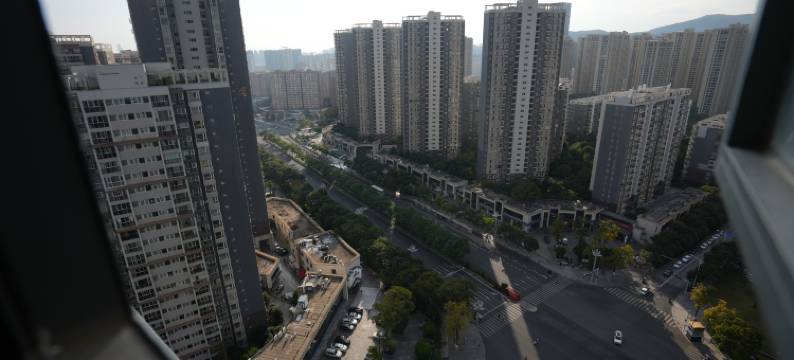 泉隆酒店(昆明羊肠村地铁站金领时代店)图片