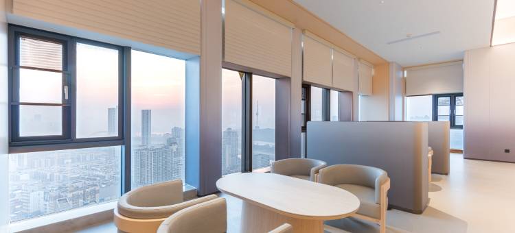 武汉江汉桥高空江景全季酒店图片