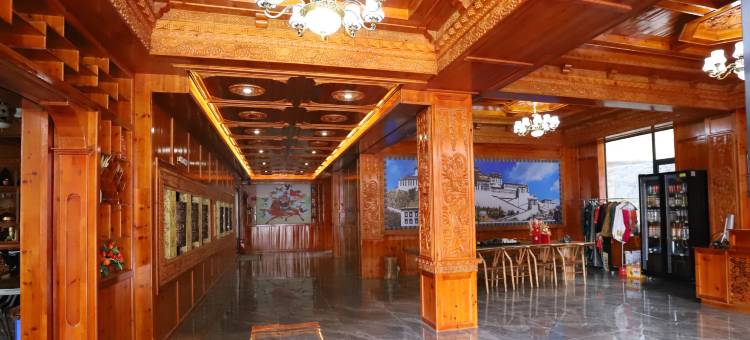 黑水半山渡·悦隐酒店图片