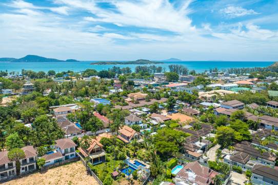 Tongtong Garden Holiday Hotel普吉岛通通花园酒店(Tongtong Garden Holiday Hotel)