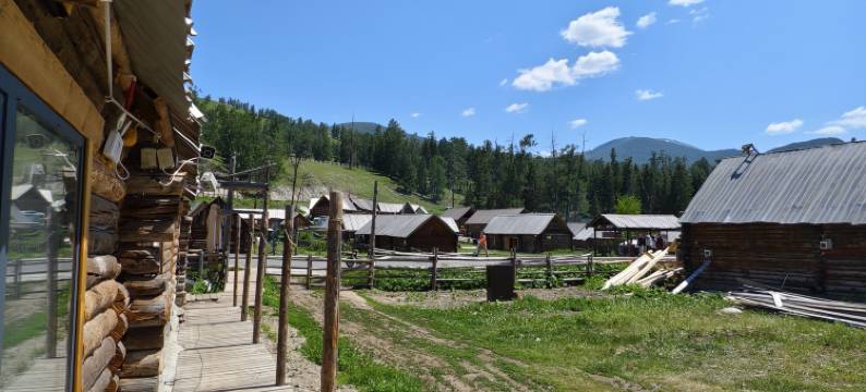 喀纳斯七屿云迹民宿(喀纳斯老村店)图片