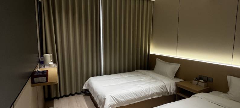 澜山叙民宿酒店(诗景龙谭峡店)图片