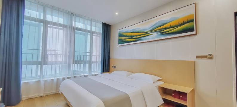 云希酒店(重庆西站店)图片