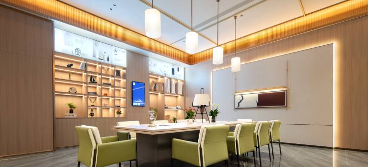 艺龙酒店(武汉黄鹤楼长江大桥店)图片