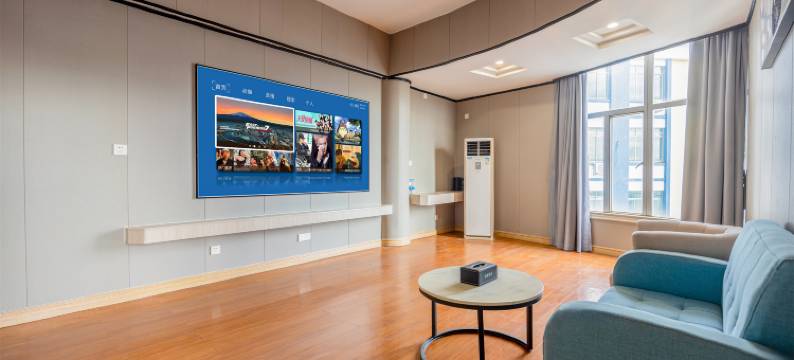 小鹿辰客酒店(广州技术师范大学白云学院店)图片