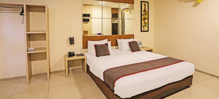 超级OYO联排别墅橡树酒店Fiducia Serpong(Super OYO Townhouse Oak Hotel Fiducia Serpong)图片