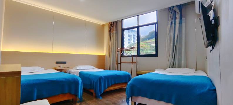 遇见·壹一驿站(黄山汤口南大门店)图片