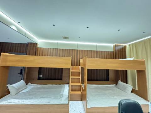 玛曲玉隆森多电竞民宿