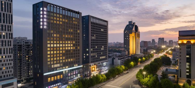 雷神电竞酒店(潍坊学院谷德广场店)图片