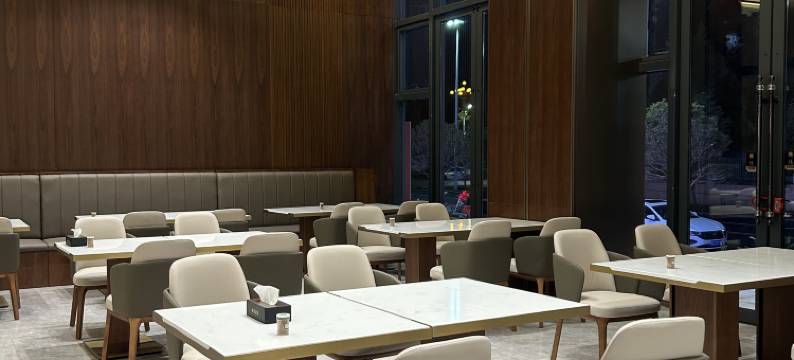 瑰途酒店(安顺西站多彩万象旅游城店)图片