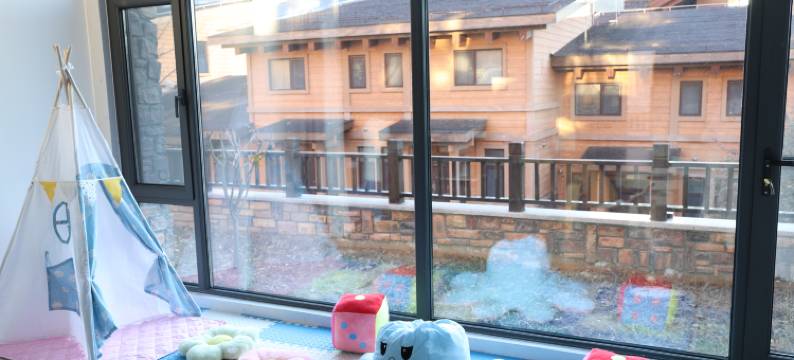 观山墅独栋联排民宿图片