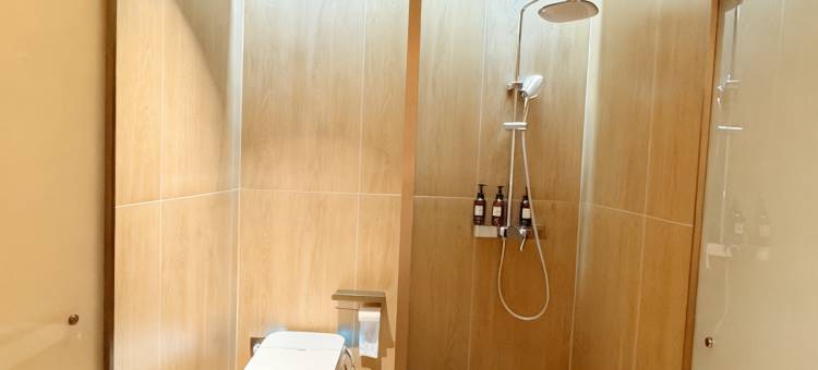 酒城民宿(天立酒街店)图片