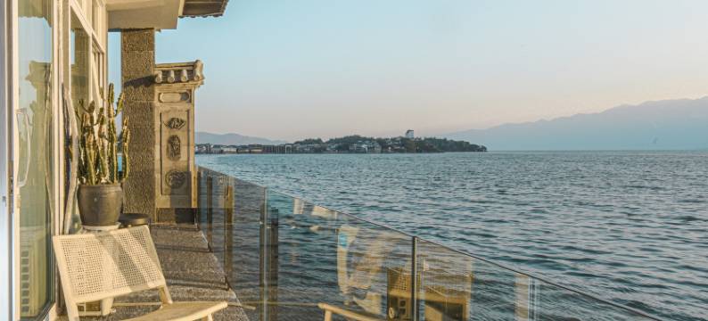 大理双廊坐看云起海景客栈图片