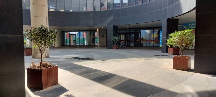 蓝莲花青年旅舍(嘉定南翔地铁站店)图片