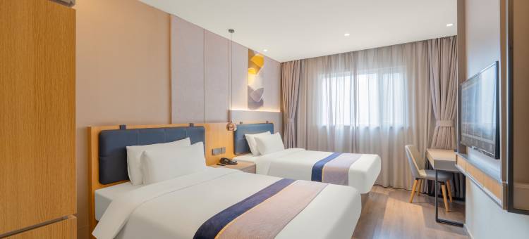 如家商旅酒店(大连火车站友好广场地铁站店)图片