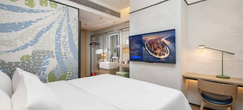 康铂酒店(上海陆家嘴中心向城路地铁站店)图片