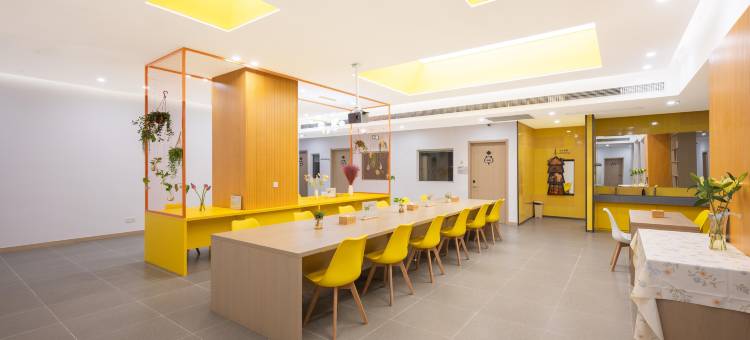 小成故事客栈(上海火车站镇坪路地铁站店)图片