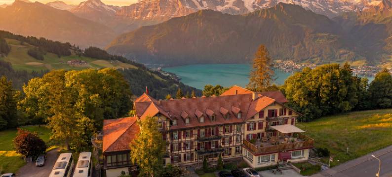 比滕贝格度假村及水疗中心(Beatenberg Resort & Spa in Beatenberg Interlaken)图片