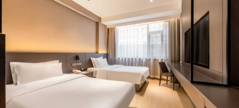 艺选酒店(沈阳站太原街医大一院店)图片