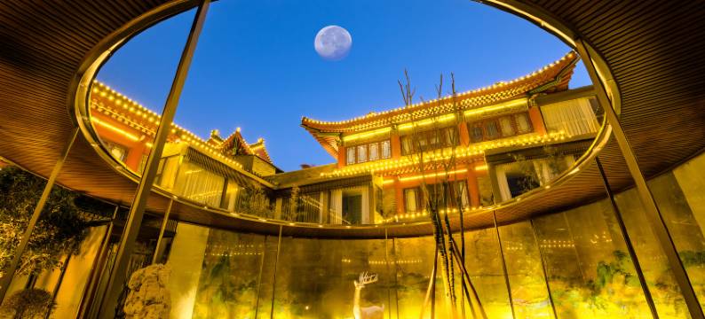 开封清明上河园鼓楼广场｜御和府•古典园林度假酒店图片