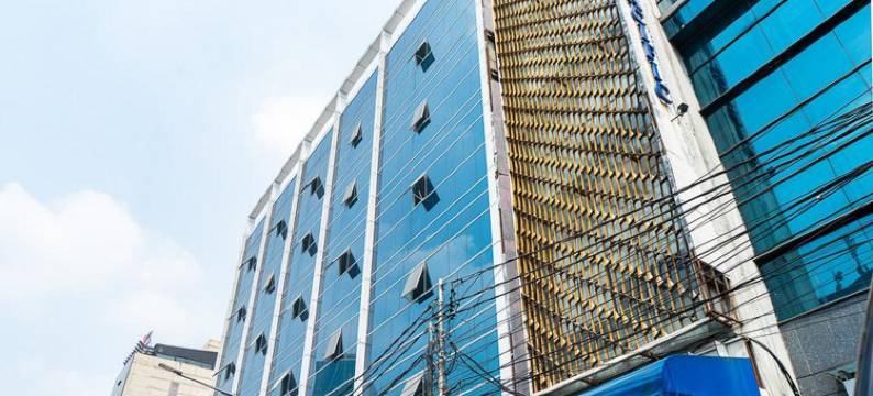 蓝色太平洋酒店(RedDoorz Plus @ Blue Pacific Blok M)图片