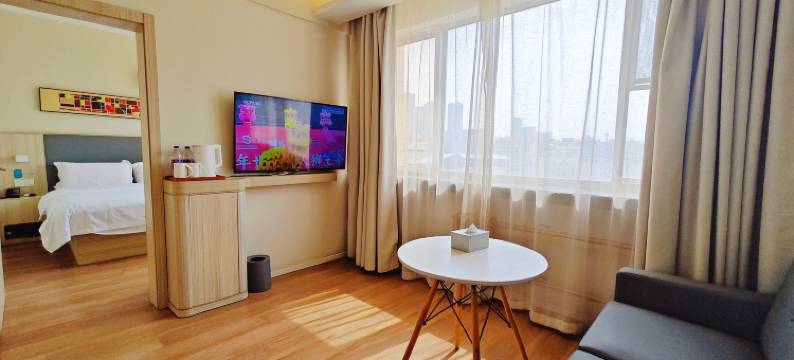 华庭酒店(郑大一附院大石桥地铁站店)图片