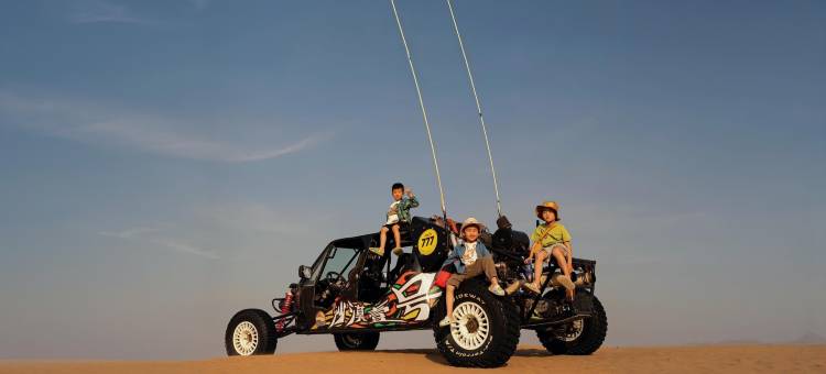 敦煌鸣沙野肆沙漠星空宿集图片