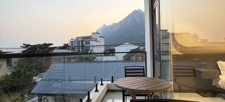 崖下闲居民宿(河南宝泉旅游度假区店)图片