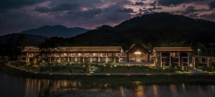过云山居·显岗水库驿站图片