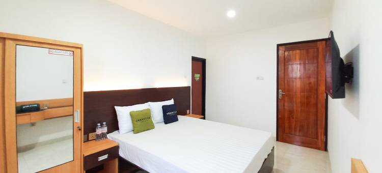 Urbanview锡巴亚克之家谏义里市火车站酒店(Urbanview Sibayak House near Stasiun Kediri)图片
