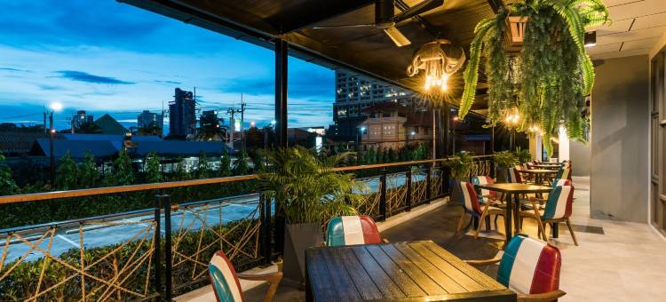 贝斯特韦斯特SureStay Plus芭堤雅T酒店(SureStay Plus by Best Western T Pattaya)图片