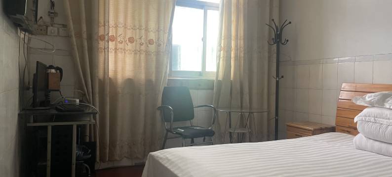 华新旅馆(平顶山火车站店)图片