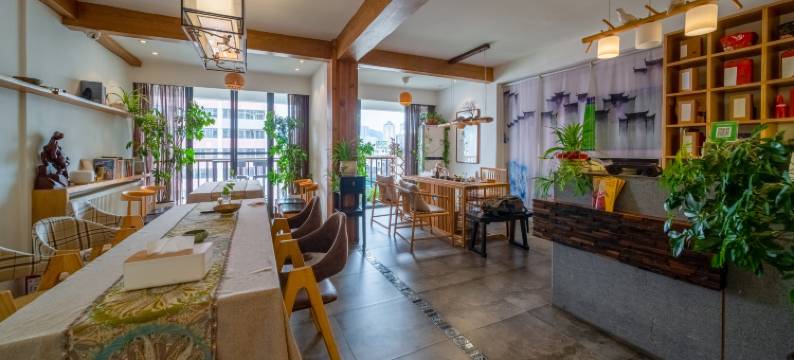 燕舍城市民宿(贵阳甲秀楼青云市集店)图片