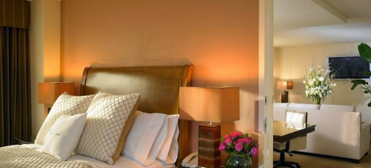 阿纳海姆会议中心逸林套房酒店(DoubleTree Suites by Hilton Anaheim Resort/Convention Center)图片