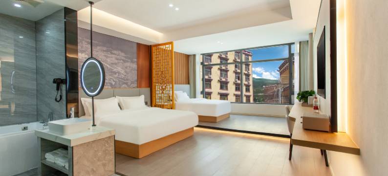 巴塘伯曼酒店图片