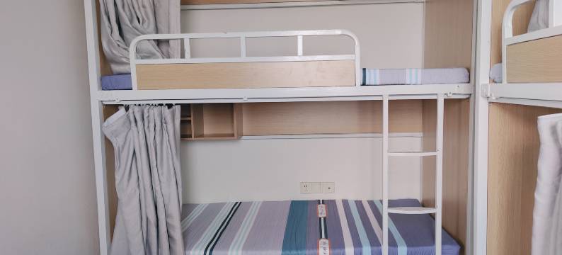 聚贤青年民宿(广州北站店)图片