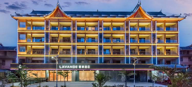 麗枫酒店(西双版纳景洪曼弄枫曼贺纳古寨店)图片