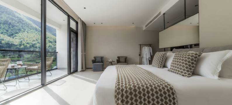 安吉屿川滑雪温汤美墅图片