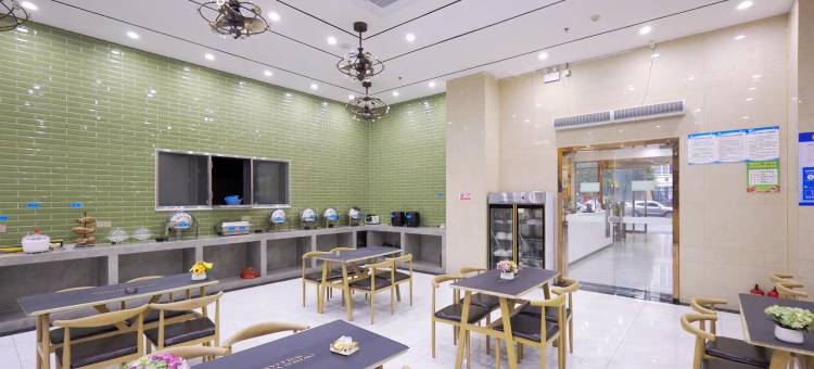 格林豪泰智选酒店(临高车站店)图片