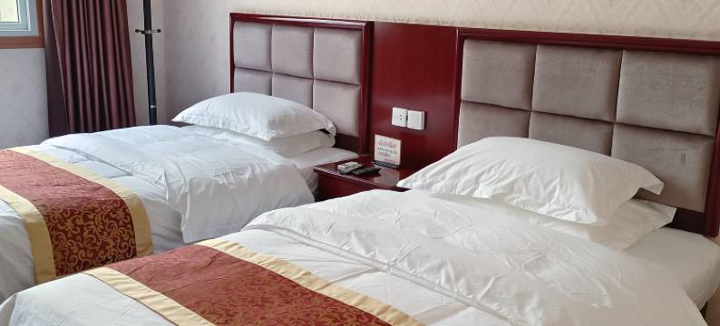 九寨沟九缘宾馆图片