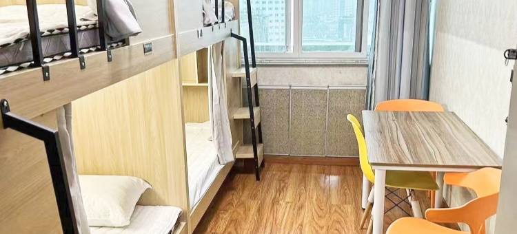 夏日青年旅社(杭州富欣大厦店)图片