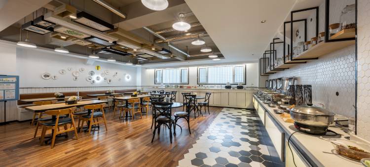 银座精宿酒店(新泰银河路店)图片