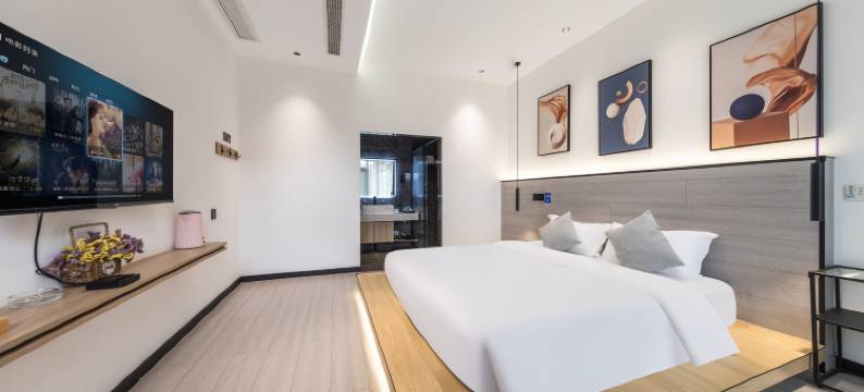 普者黑源上轻宿COURTYARD ABOVE CLOUDS影音美宿(普者黑风景区店)图片