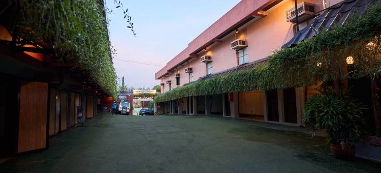 维多利亚庭院-马拉邦(Victoria Court Malabon)图片