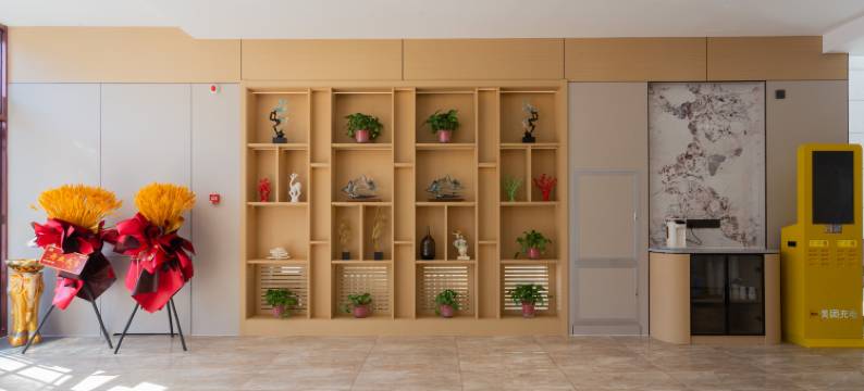 锡林浩特红日精品酒店【维多利贝子庙】图片