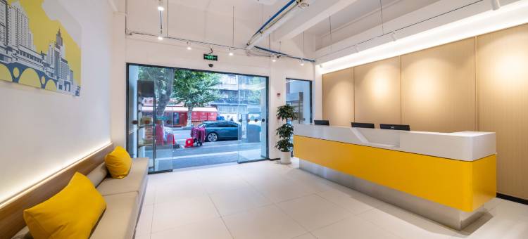 布丁严选酒店(火车东站牛市口地铁站店)图片