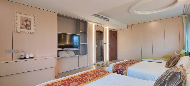 重庆雅阁主题酒店(梁平高铁南站店)图片